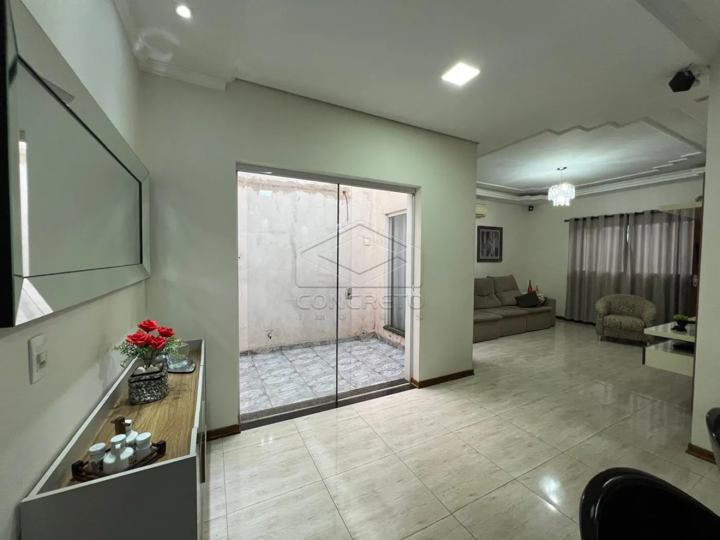 Comprar Casa / Padr&atilde;o em Len&ccedil;&oacute;is Paulista R$ 590.000,00 - Foto 7