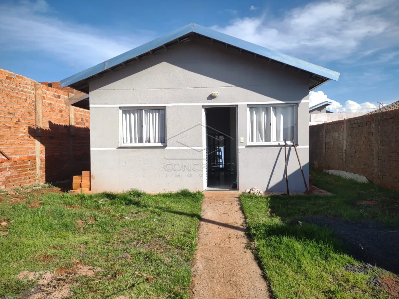 Comprar Casa / Resid&ecirc;ncia em Len&ccedil;&oacute;is Paulista R$ 230.000,00 - Foto 3