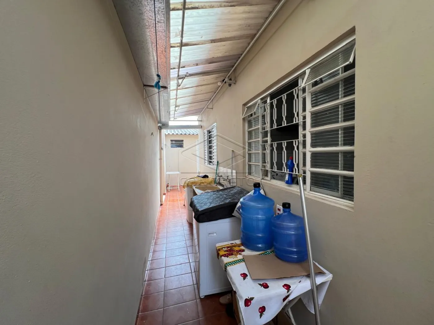 Comprar Casa / Padr&atilde;o em Len&ccedil;&oacute;is Paulista R$ 285.000,00 - Foto 6