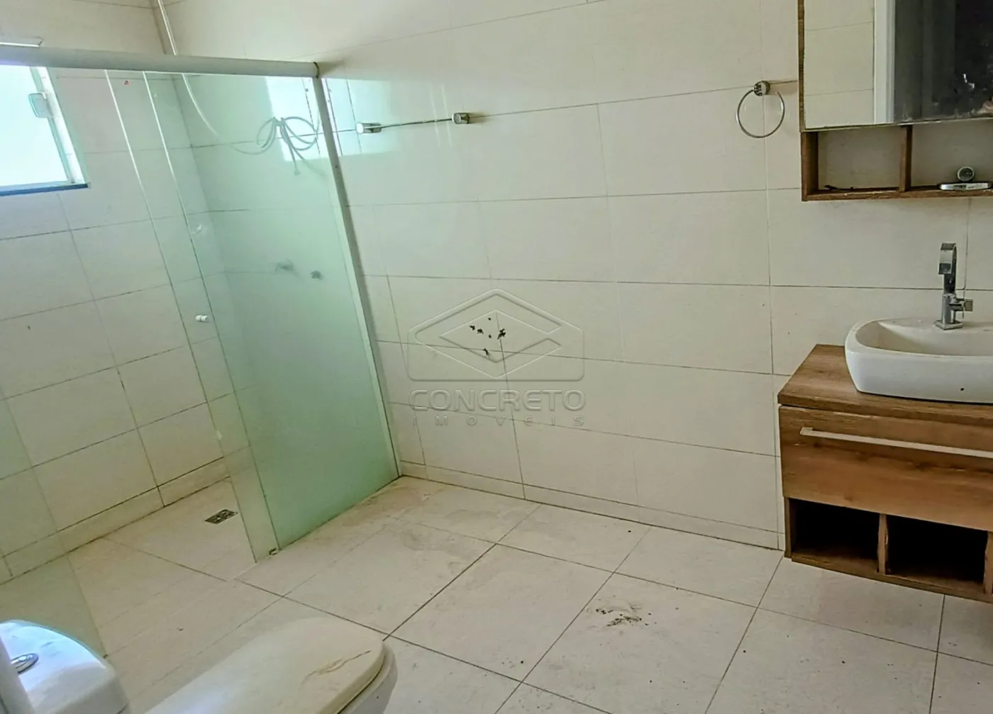 Alugar Casa / Edicula em Len&ccedil;&oacute;is Paulista R$ 2.500,00 - Foto 10