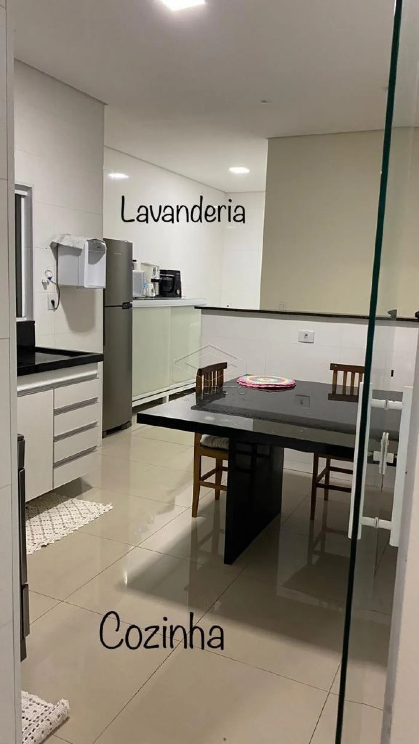 Comprar Casa / Padr&atilde;o em Bauru R$ 400.000,00 - Foto 4