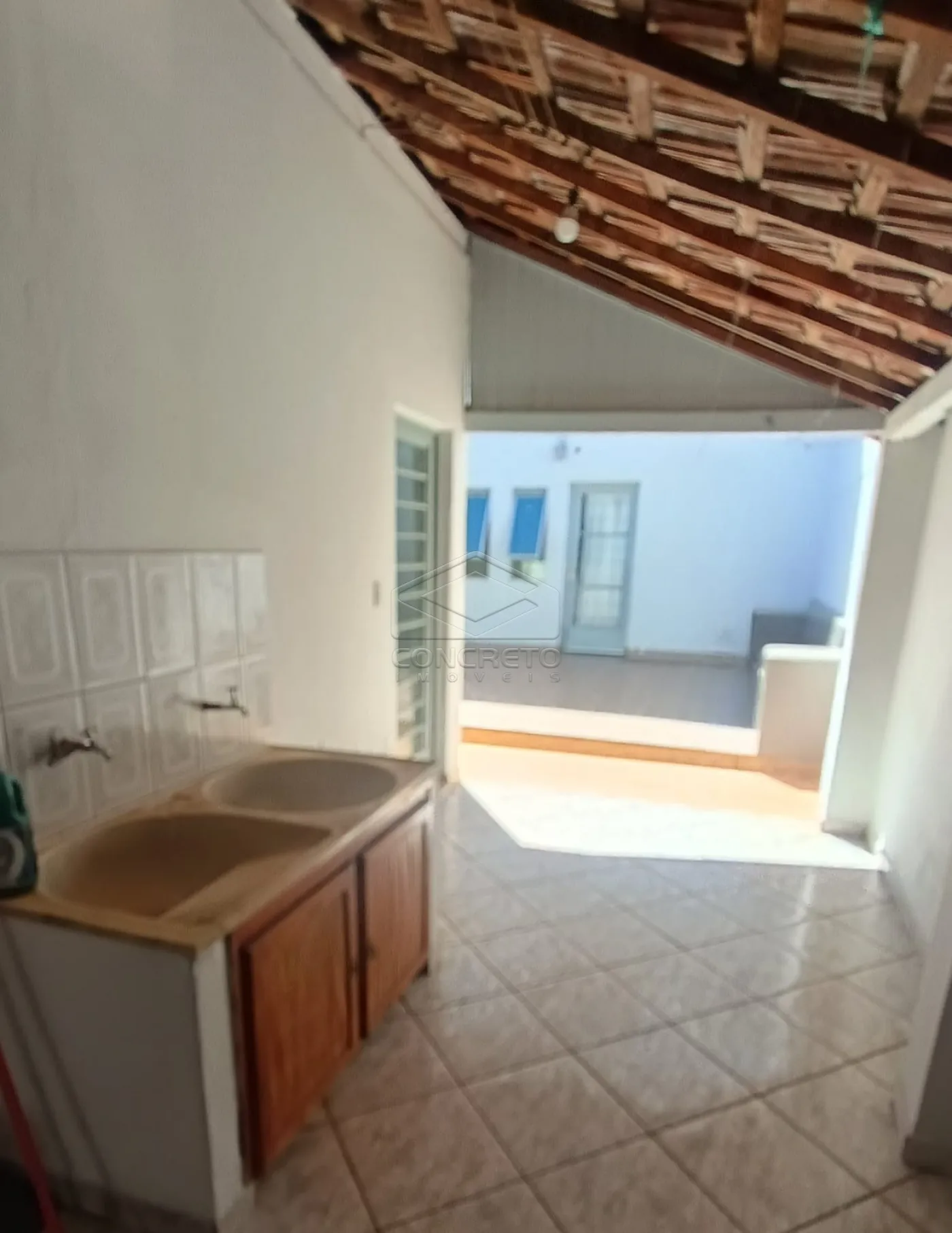 Alugar Casa / Padr&atilde;o em Len&ccedil;&oacute;is Paulista R$ 4.200,00 - Foto 10