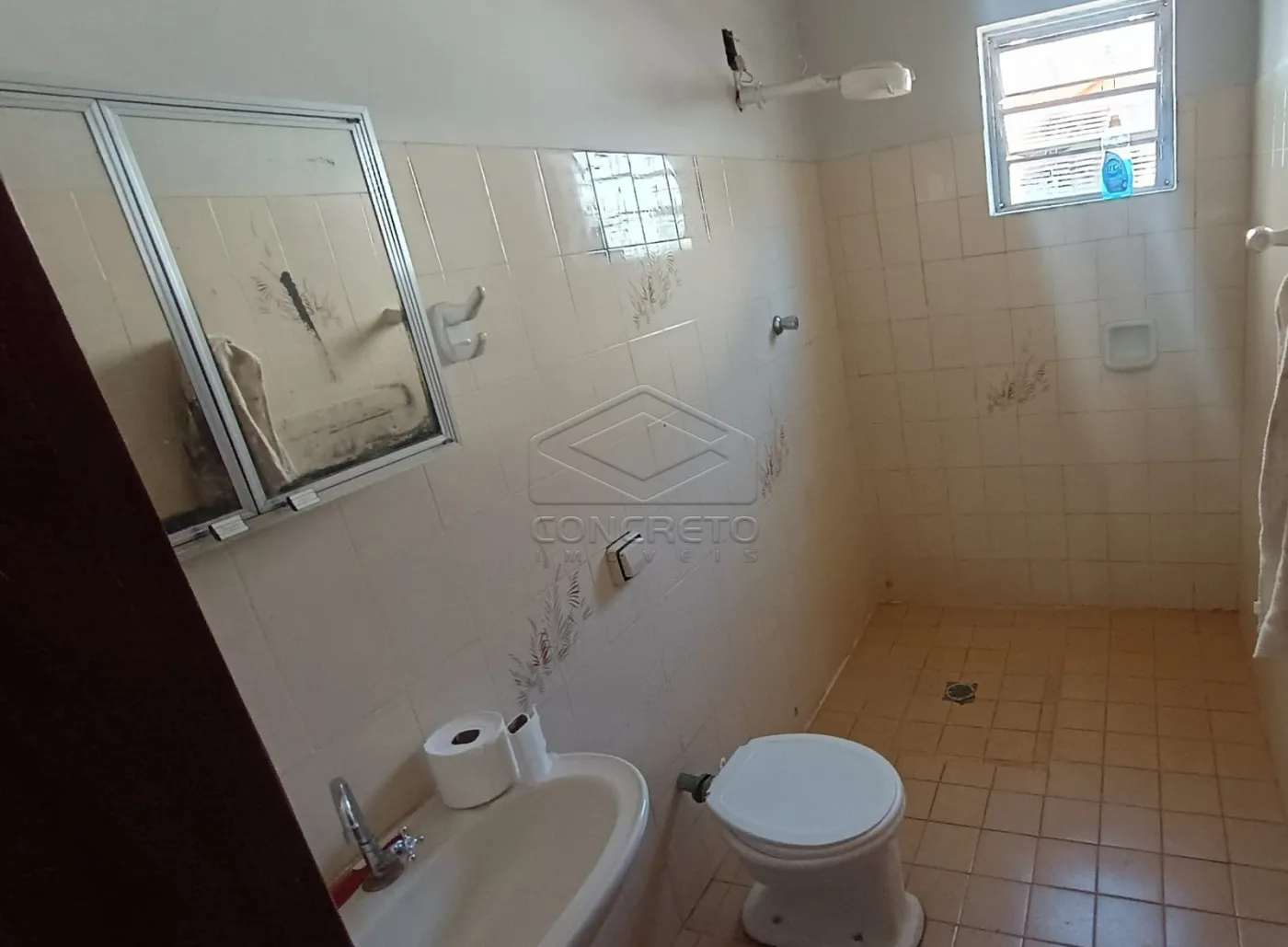 Alugar Casa / Padr&atilde;o em Len&ccedil;&oacute;is Paulista R$ 4.200,00 - Foto 15