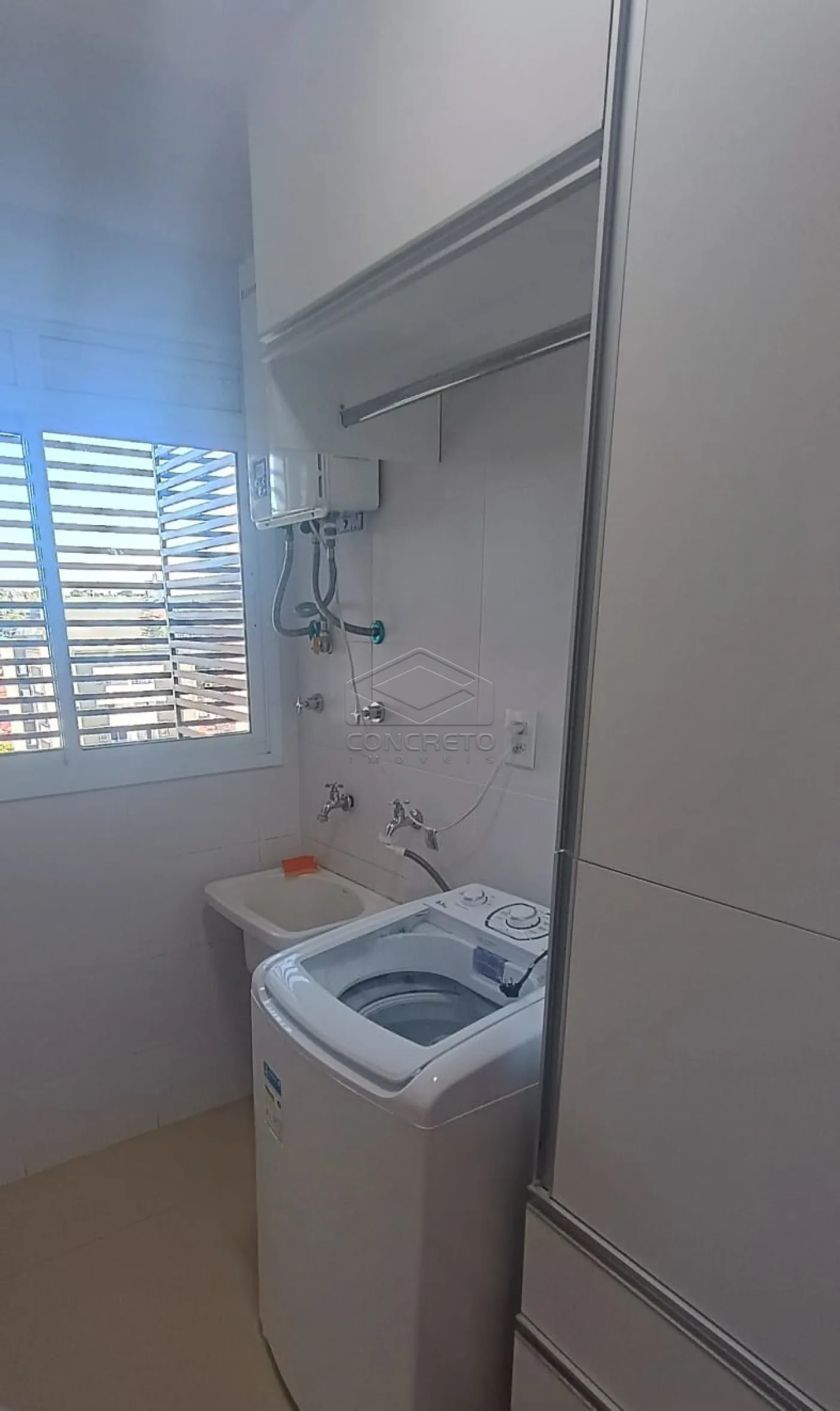 Alugar Apartamento / Padr&atilde;o em Len&ccedil;&oacute;is Paulista R$ 4.500,00 - Foto 5