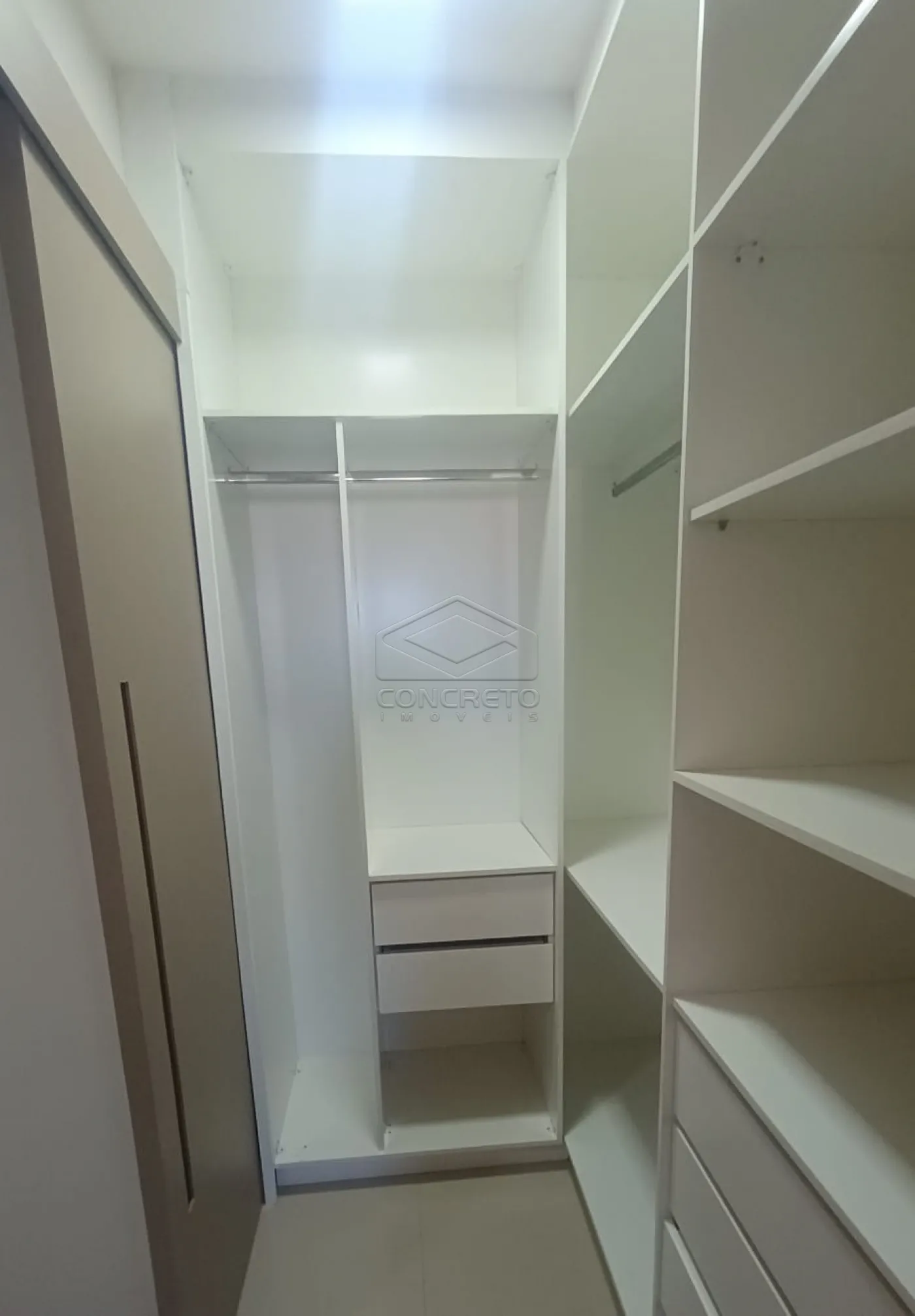 Alugar Apartamento / Padr&atilde;o em Len&ccedil;&oacute;is Paulista R$ 4.500,00 - Foto 10