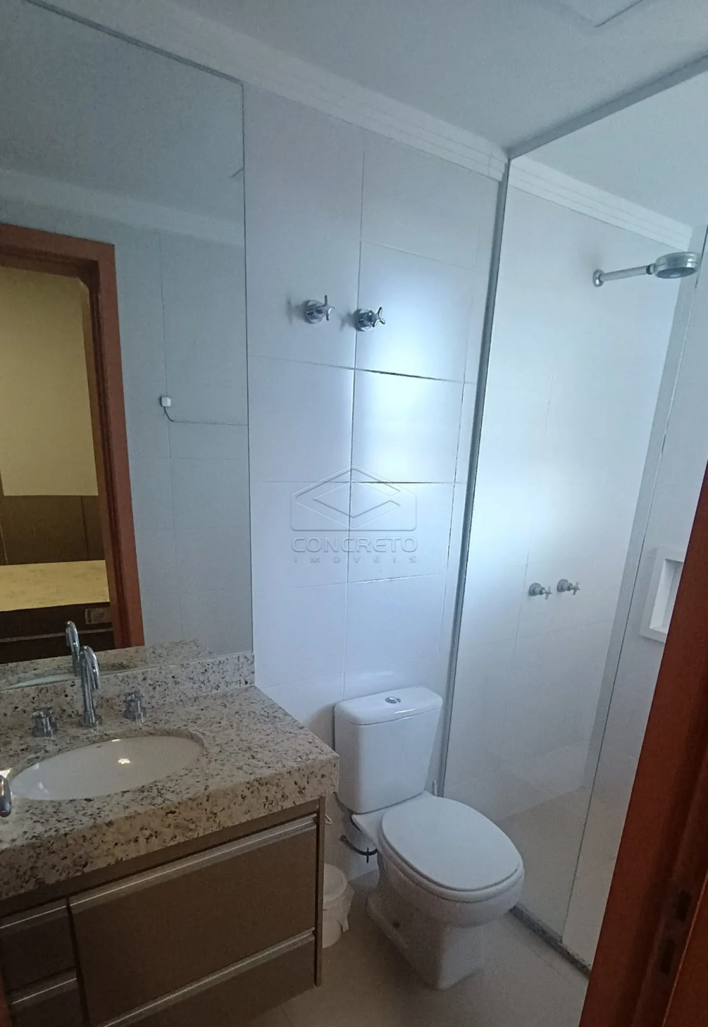 Alugar Apartamento / Padr&atilde;o em Len&ccedil;&oacute;is Paulista R$ 4.500,00 - Foto 14