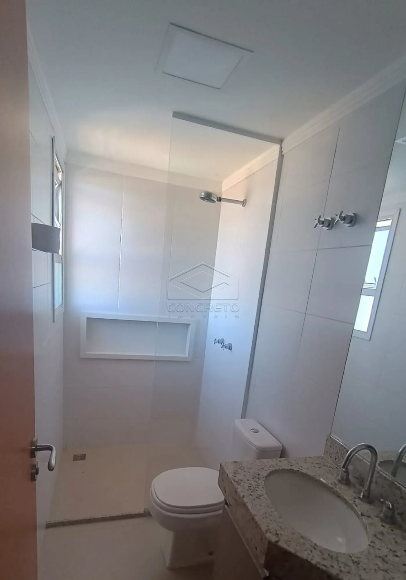 Alugar Apartamento / Padr&atilde;o em Len&ccedil;&oacute;is Paulista R$ 4.500,00 - Foto 17