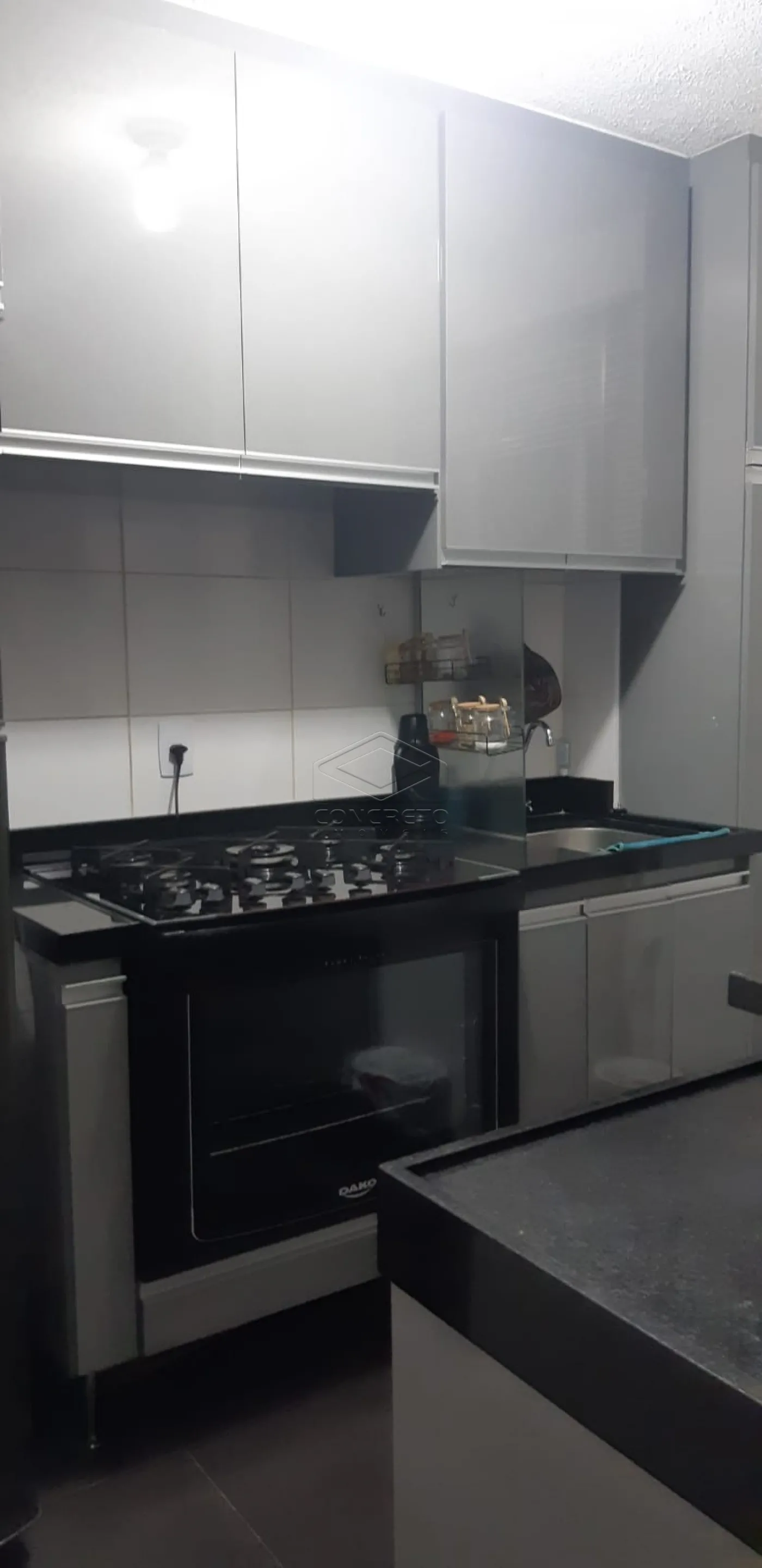 Comprar Apartamento / Padr&atilde;o em Botucatu R$ 215.000,00 - Foto 3