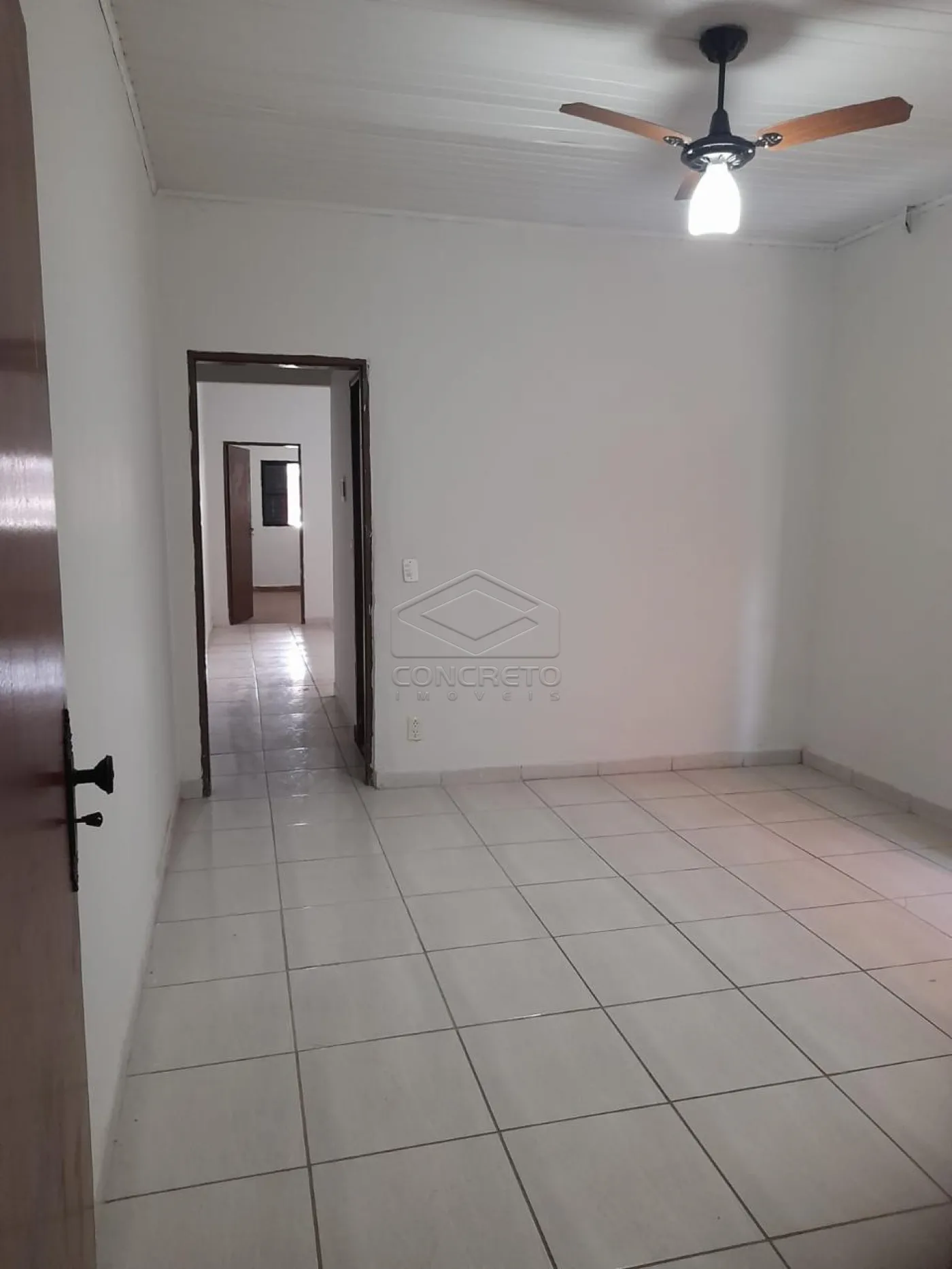 Alugar Casa / Padr&atilde;o em Bauru R$ 1.150,00 - Foto 1