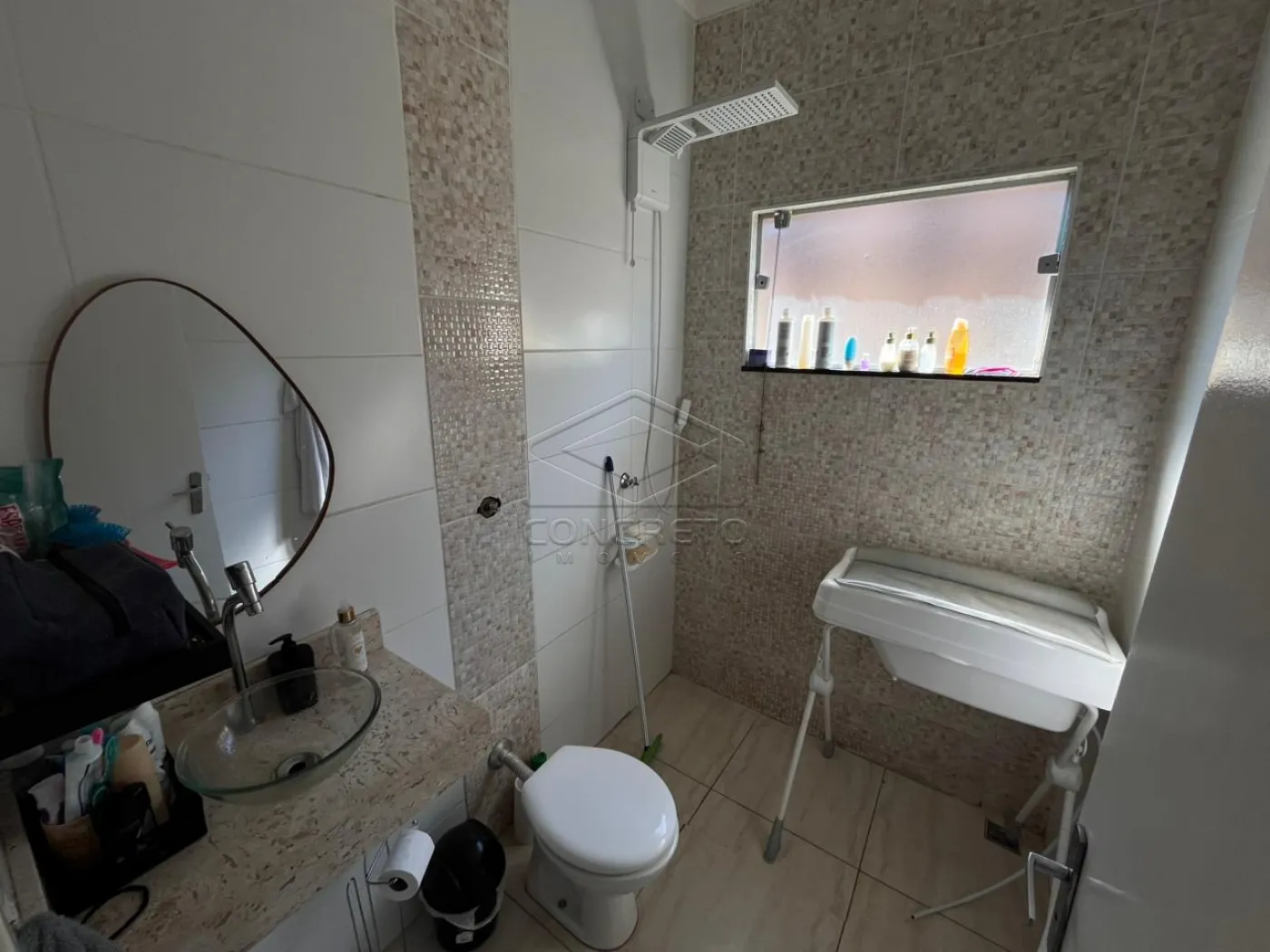 Comprar Casa / Padr&atilde;o em Len&ccedil;&oacute;is Paulista R$ 300.000,00 - Foto 6