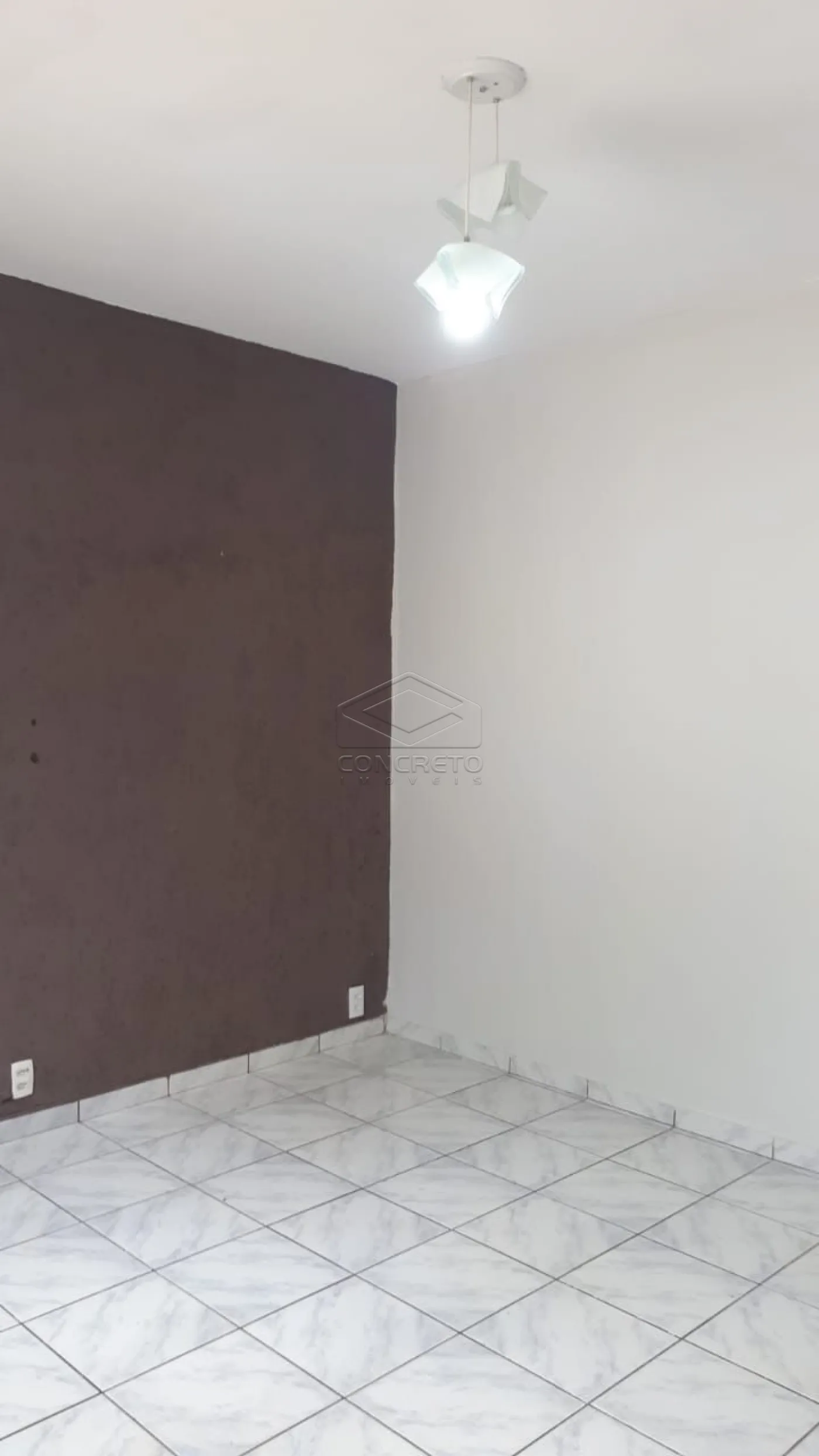 Comprar Casa / Padr&atilde;o em Len&ccedil;&oacute;is Paulista R$ 320.000,00 - Foto 6