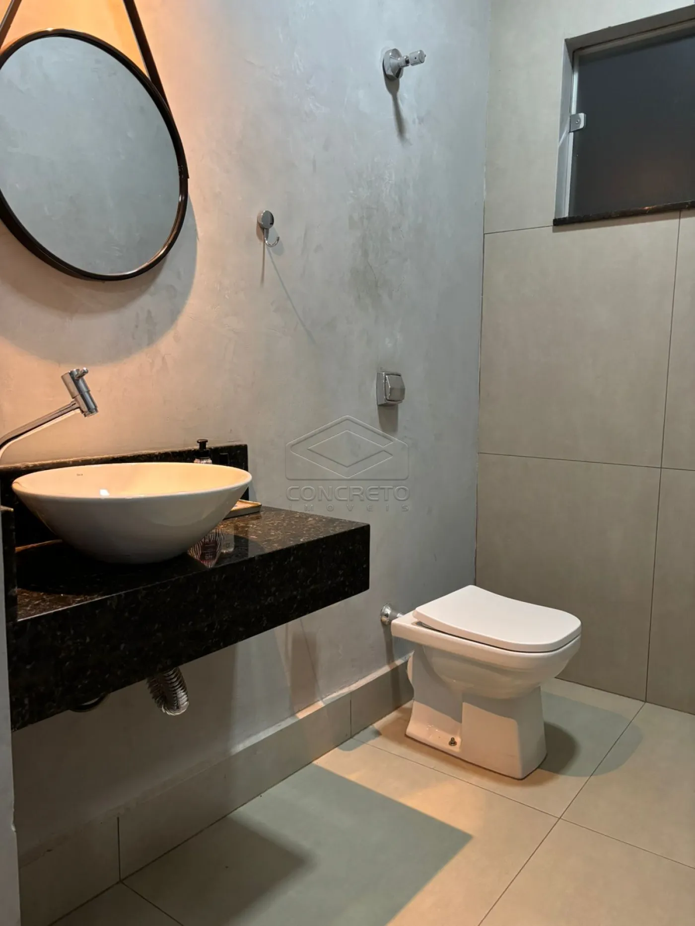 Comprar Casa / Padr&atilde;o em Len&ccedil;&oacute;is Paulista R$ 670.000,00 - Foto 5