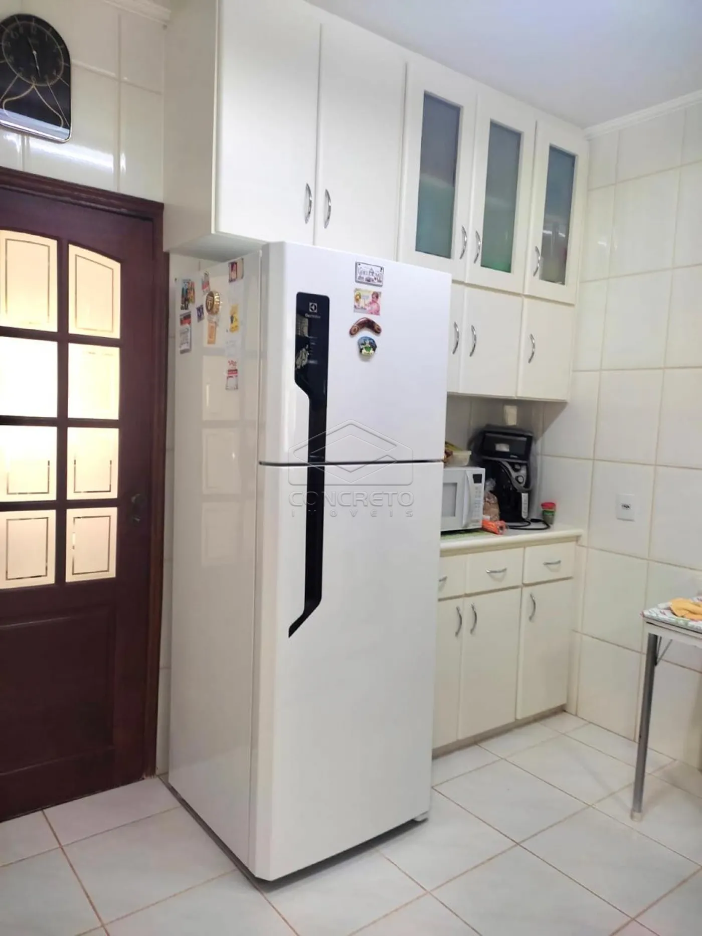 Comprar Casa / Padr&atilde;o em Len&ccedil;&oacute;is Paulista R$ 760.000,00 - Foto 11