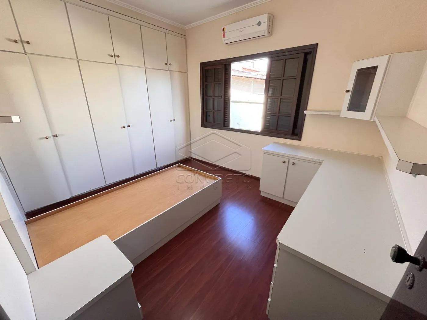 Alugar Casa / Resid&ecirc;ncia em Len&ccedil;&oacute;is Paulista R$ 2.300,00 - Foto 7