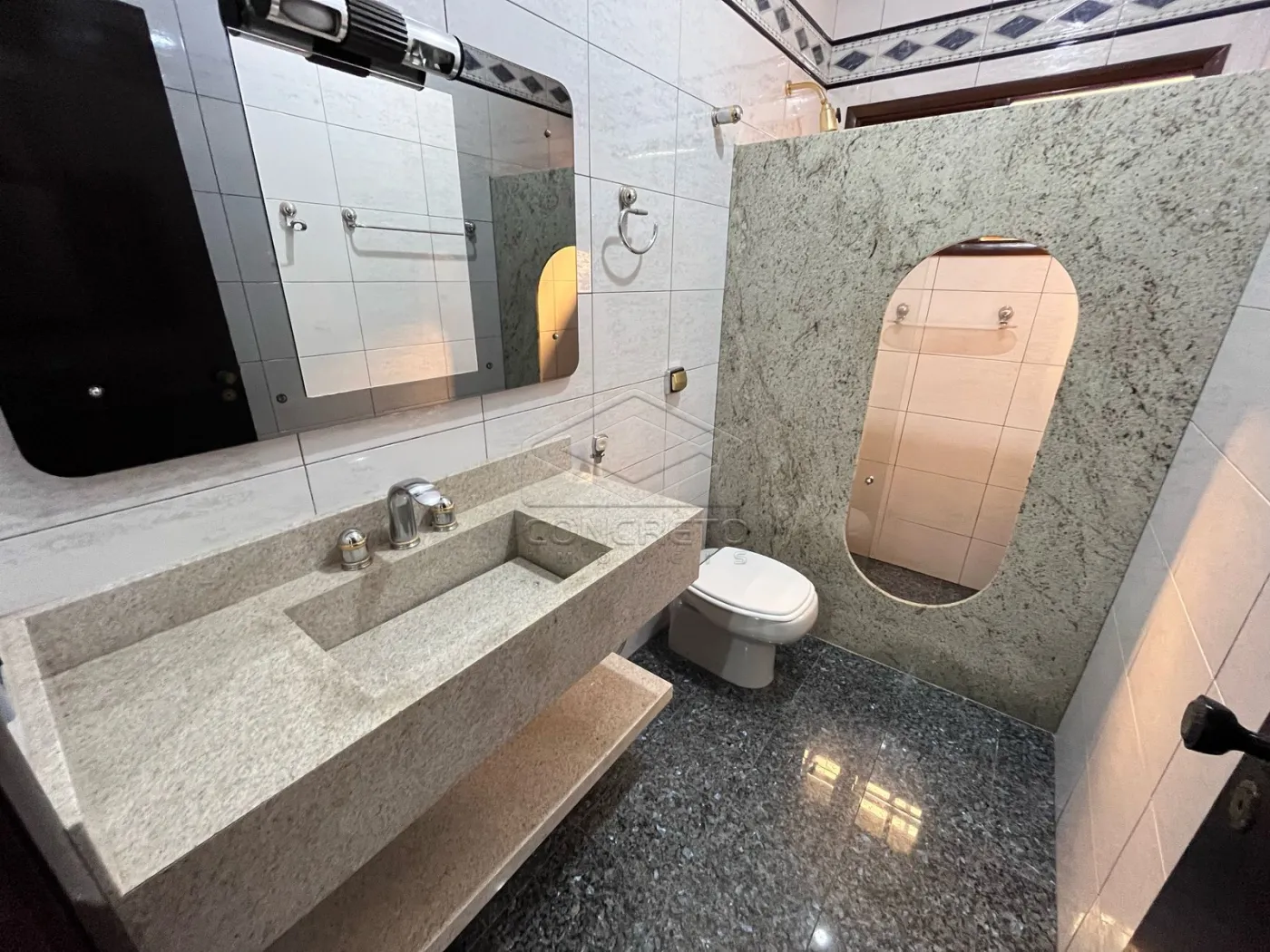 Alugar Casa / Resid&ecirc;ncia em Len&ccedil;&oacute;is Paulista R$ 2.300,00 - Foto 13