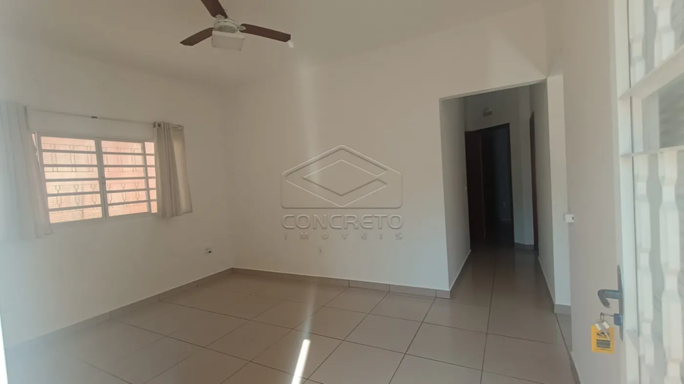 Alugar Casa / Resid&ecirc;ncia em Len&ccedil;&oacute;is Paulista R$ 1.850,00 - Foto 4