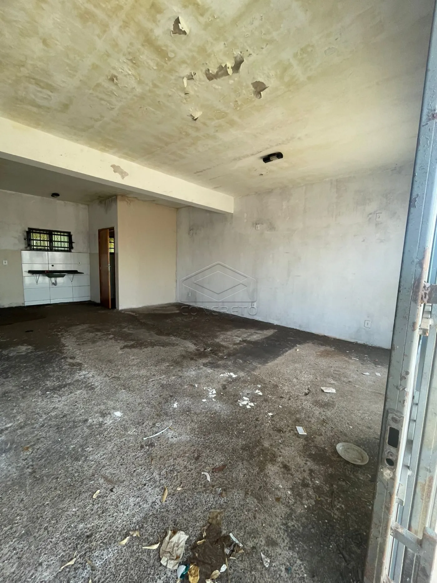 Alugar Comercial / Loja em Len&ccedil;&oacute;is Paulista R$ 1.100,00 - Foto 3