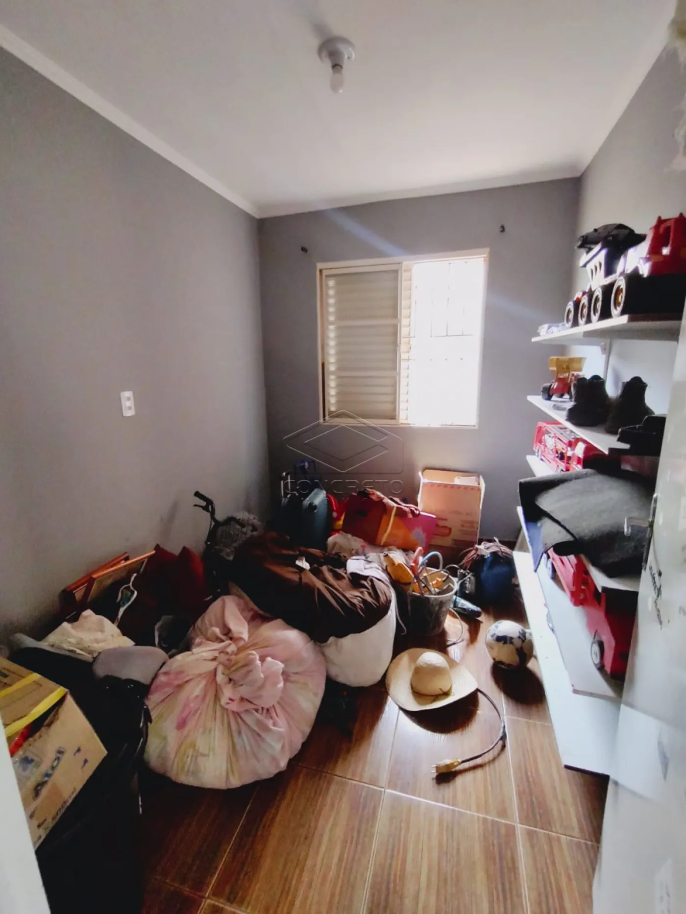 Alugar Casa / Padr&atilde;o em Len&ccedil;&oacute;is Paulista R$ 1.200,00 - Foto 6