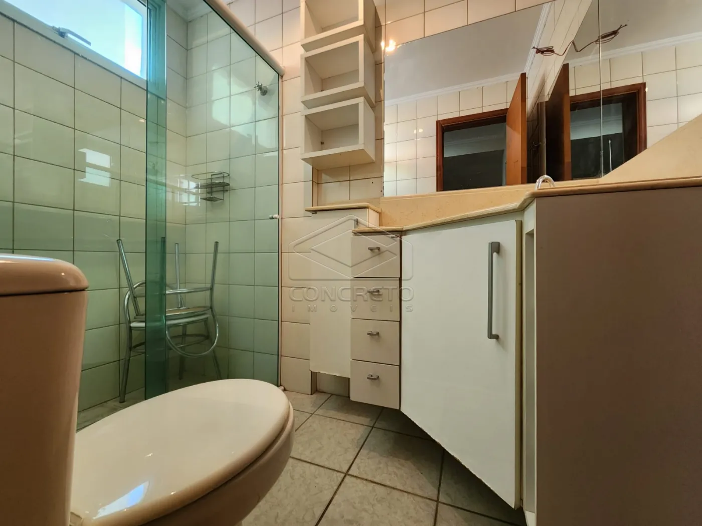 Alugar Apartamento / Padr&atilde;o em Ja&uacute; R$ 1.700,00 - Foto 6