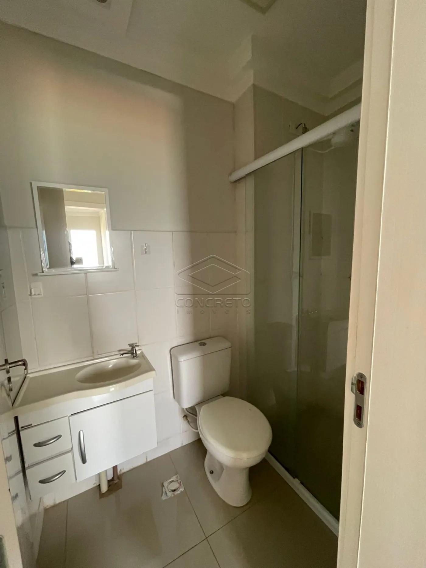 Alugar Apartamento / Padr&atilde;o em Len&ccedil;&oacute;is Paulista R$ 1.450,00 - Foto 7