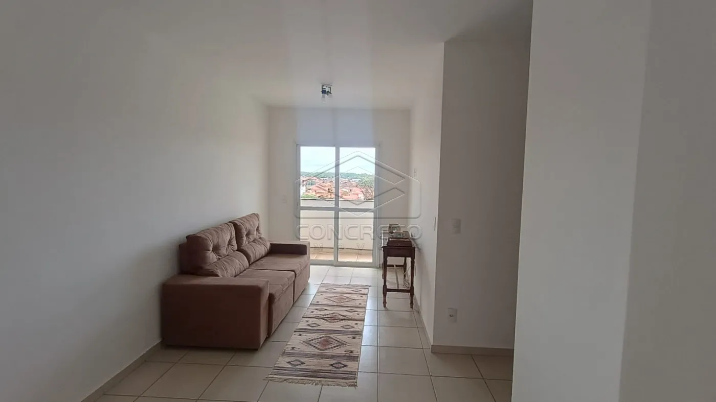 Alugar Apartamento / Padr&atilde;o em Len&ccedil;&oacute;is Paulista R$ 2.200,00 - Foto 3