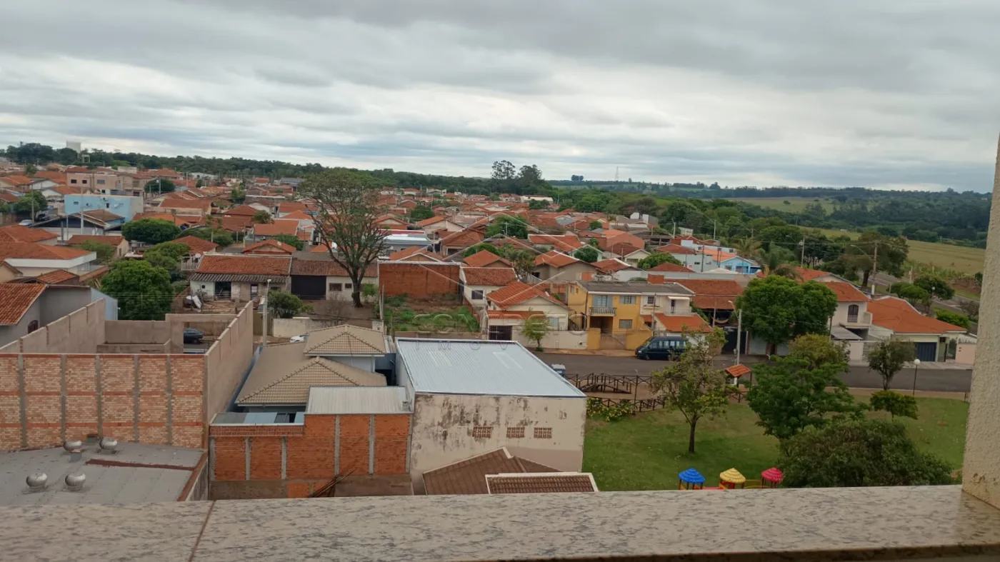 Alugar Apartamento / Padr&atilde;o em Len&ccedil;&oacute;is Paulista R$ 2.200,00 - Foto 7