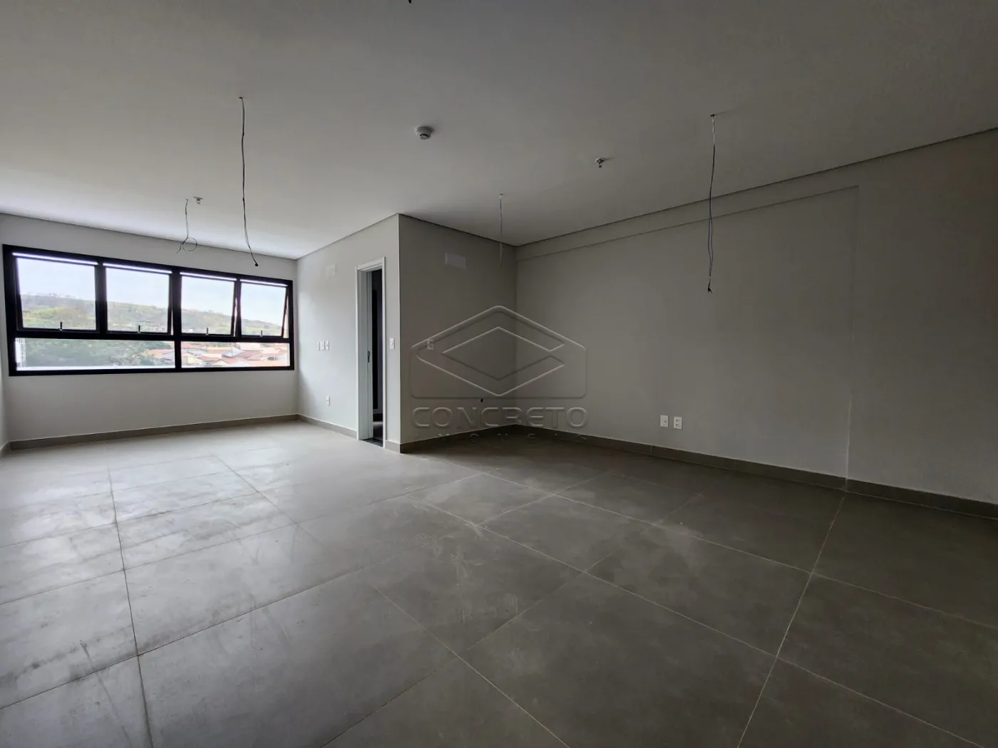 Alugar Comercial / Sala em Ja&uacute; R$ 2.700,00 - Foto 2