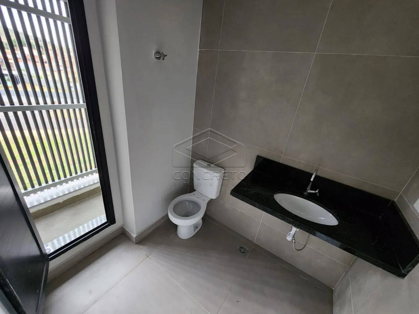 Alugar Comercial / Sala em Ja&uacute; R$ 3.000,00 - Foto 3