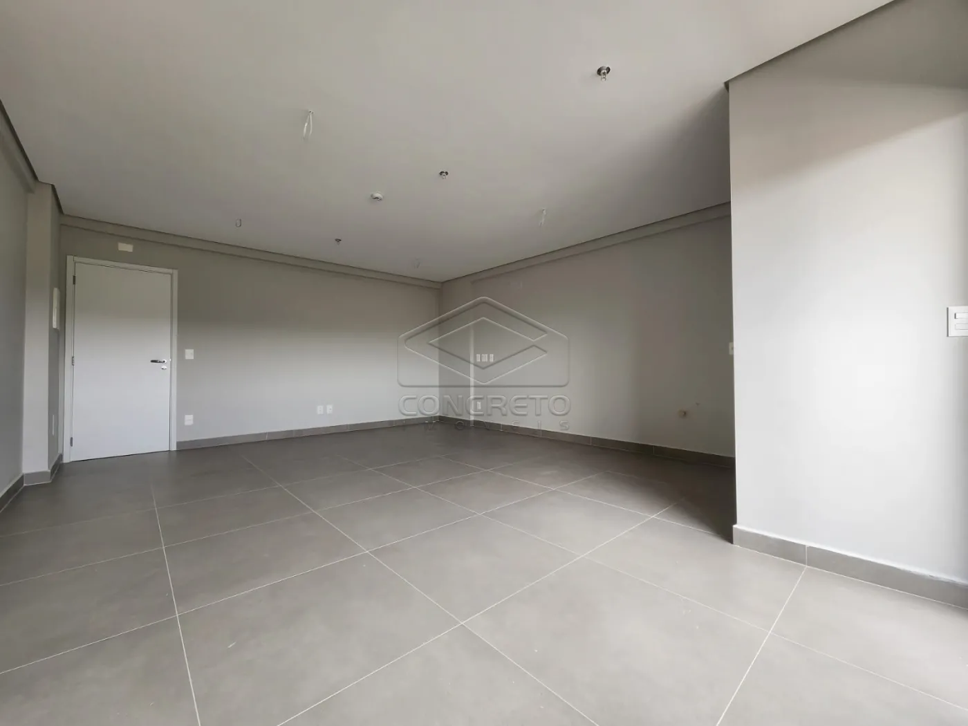 Alugar Comercial / Sala em Ja&uacute; R$ 3.000,00 - Foto 4