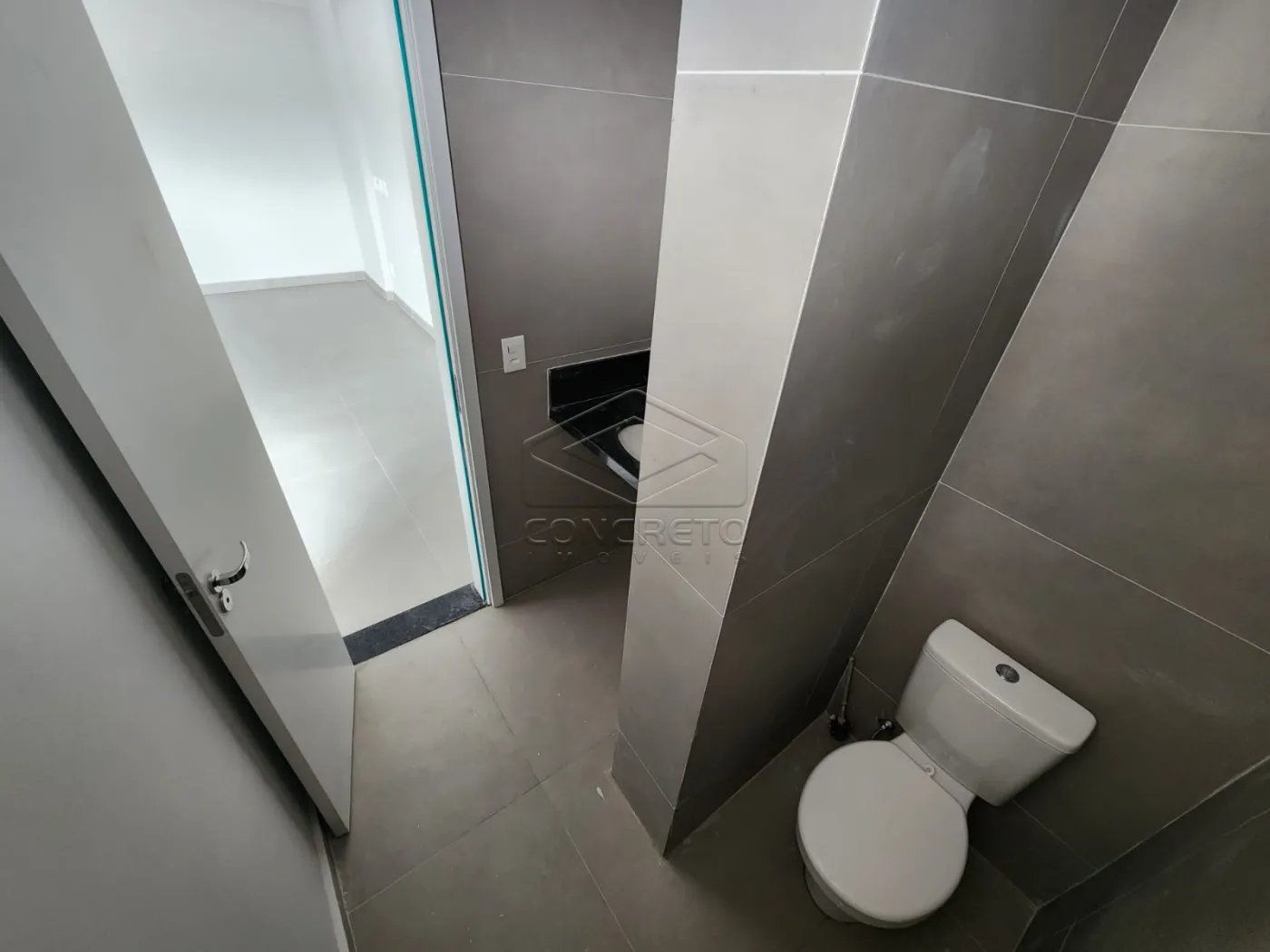 Alugar Comercial / Sala em Ja&uacute; R$ 3.000,00 - Foto 6