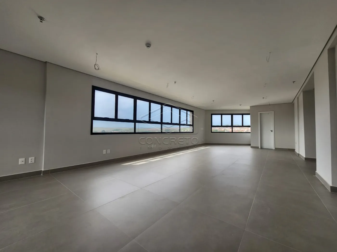 Alugar Comercial / Sala em Ja&uacute; R$ 5.200,00 - Foto 5