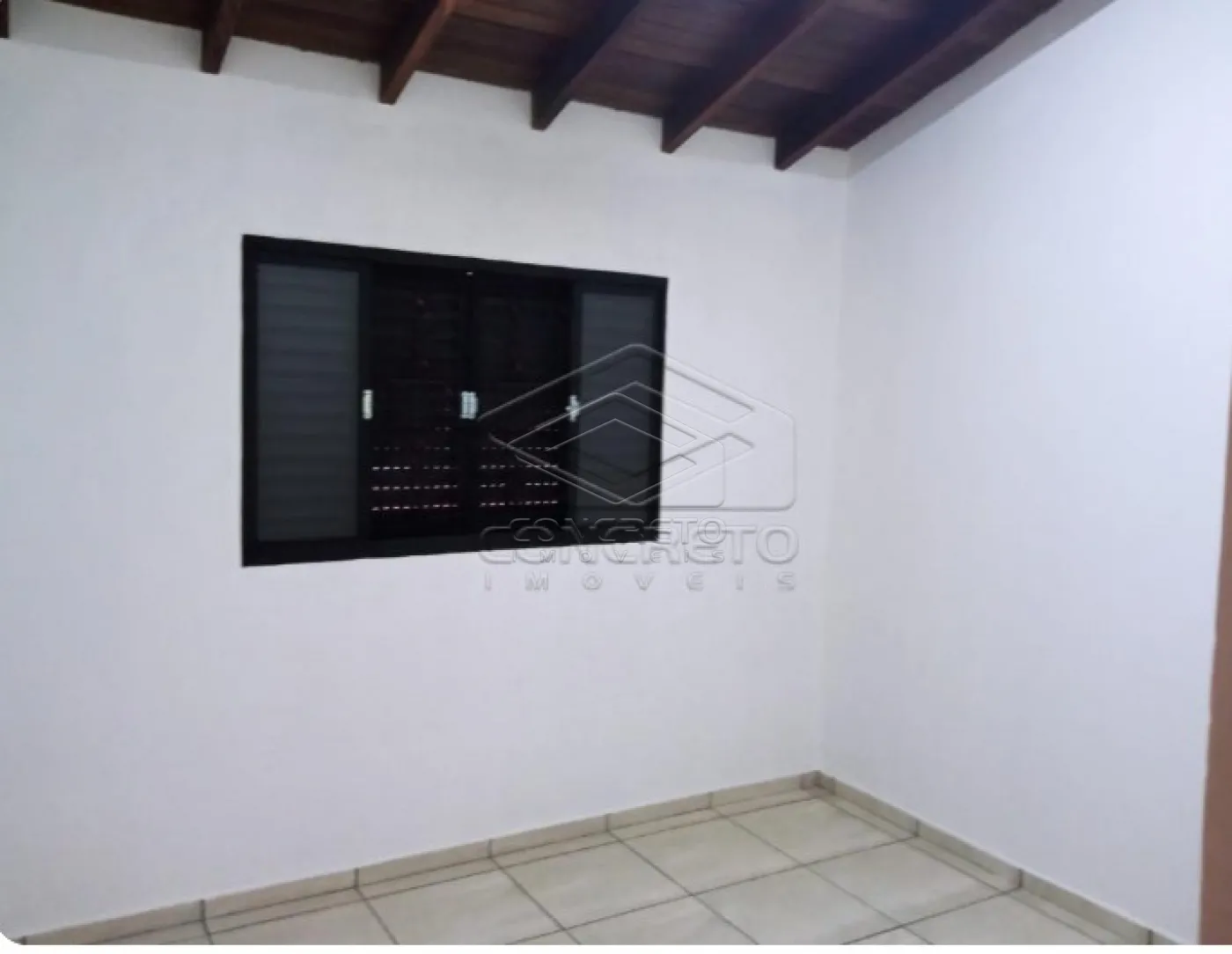 Alugar Casa / Padr&atilde;o em Len&ccedil;&oacute;is Paulista R$ 1.400,00 - Foto 1
