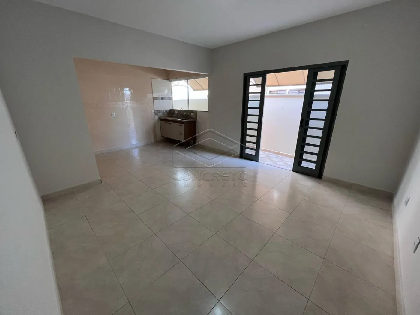 Comprar Casa / Padr&atilde;o em Len&ccedil;&oacute;is Paulista R$ 590.000,00 - Foto 4