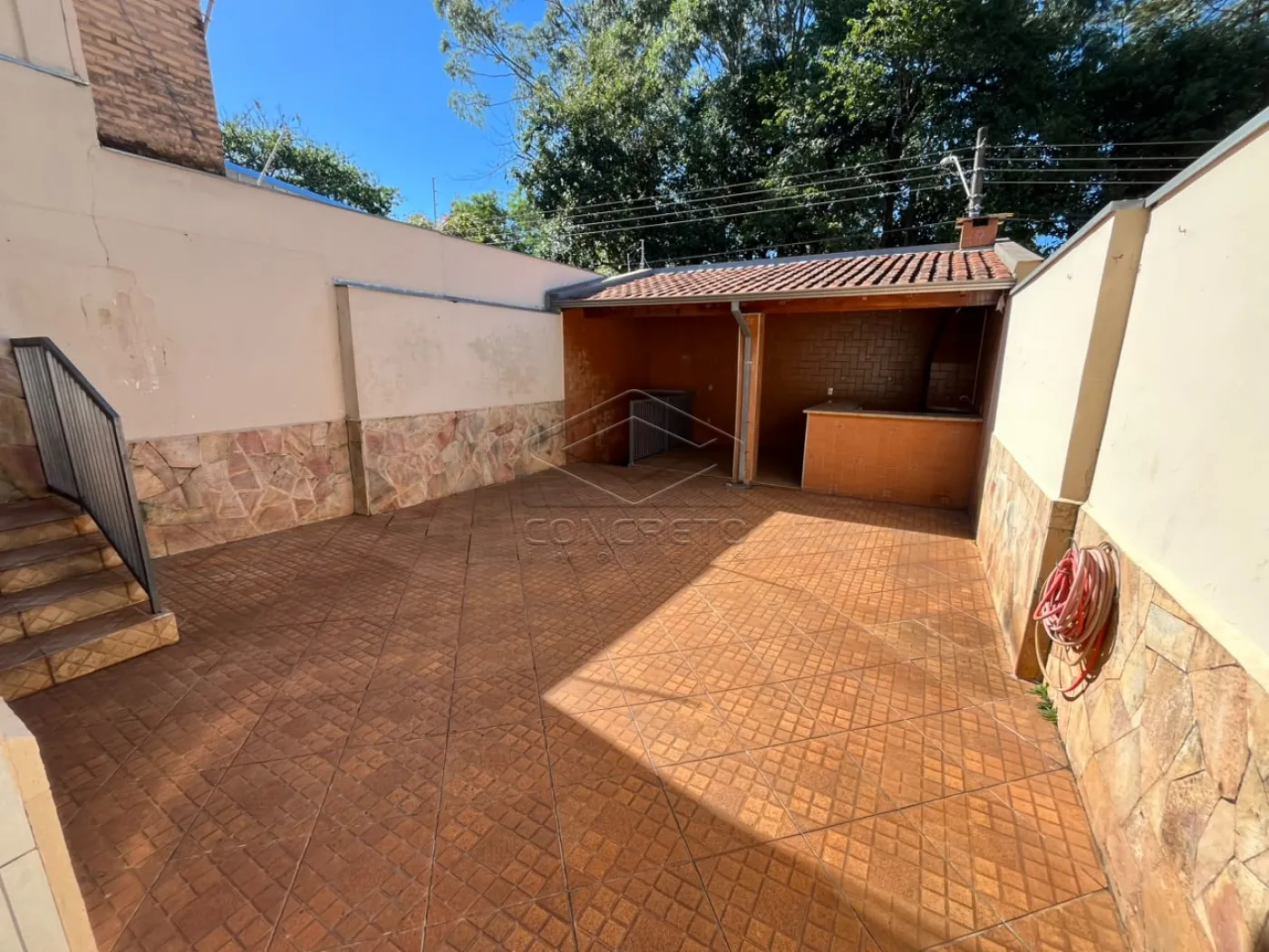 Alugar Casa / Padr&atilde;o em Len&ccedil;&oacute;is Paulista R$ 2.000,00 - Foto 9