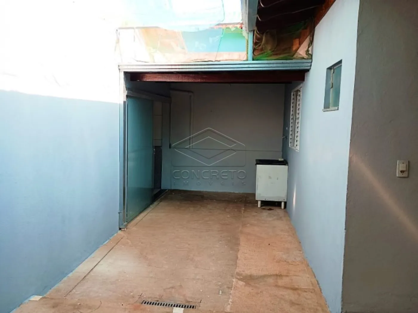 Alugar Casa / Padr&atilde;o em Len&ccedil;&oacute;is Paulista R$ 1.650,00 - Foto 14