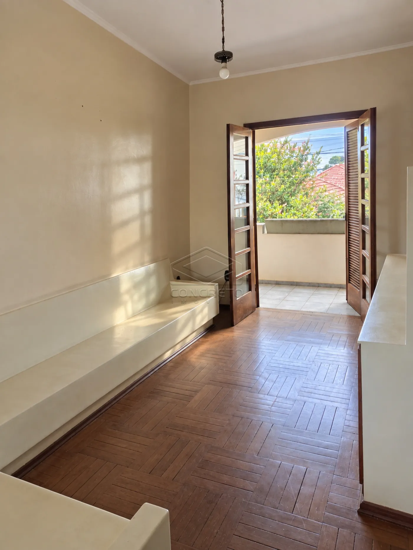 Alugar Casa / Padr&atilde;o em Len&ccedil;&oacute;is Paulista R$ 4.000,00 - Foto 18