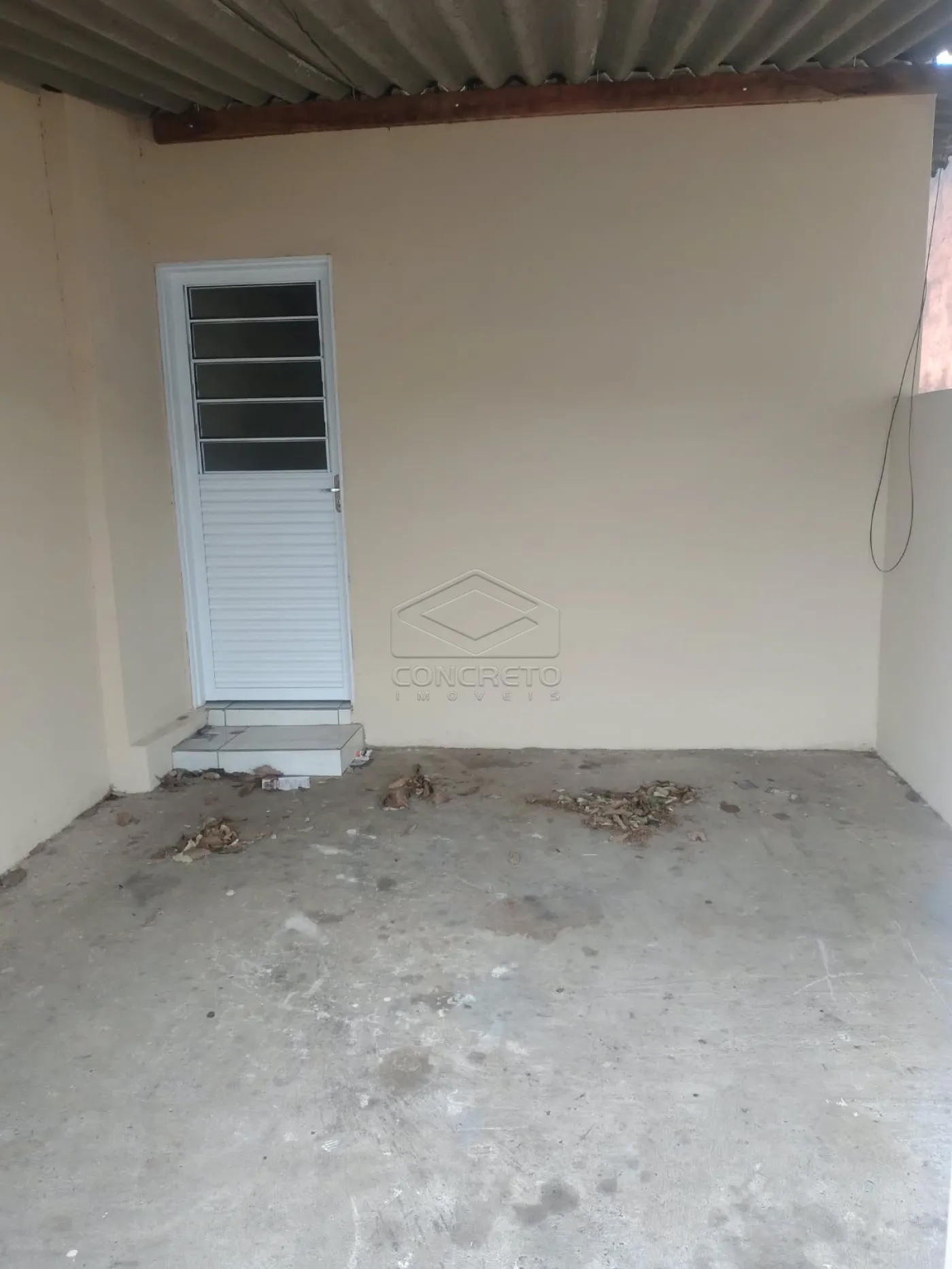 Alugar Casa / Padr&atilde;o em Len&ccedil;&oacute;is Paulista R$ 1.300,00 - Foto 4