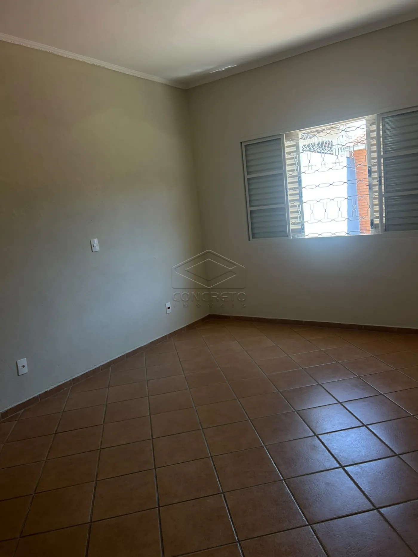 Alugar Casa / Padr&atilde;o em Len&ccedil;&oacute;is Paulista R$ 2.900,00 - Foto 12