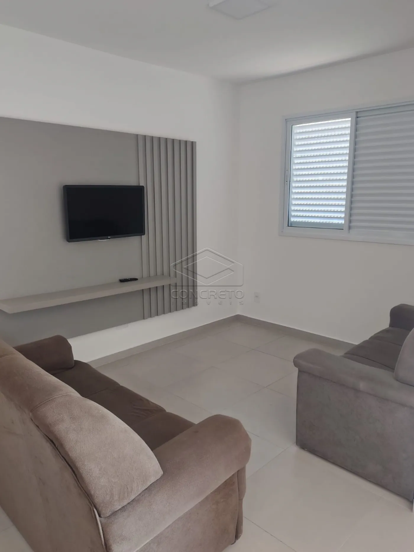 Alugar Apartamento / Padr&atilde;o em Len&ccedil;&oacute;is Paulista R$ 2.800,00 - Foto 3