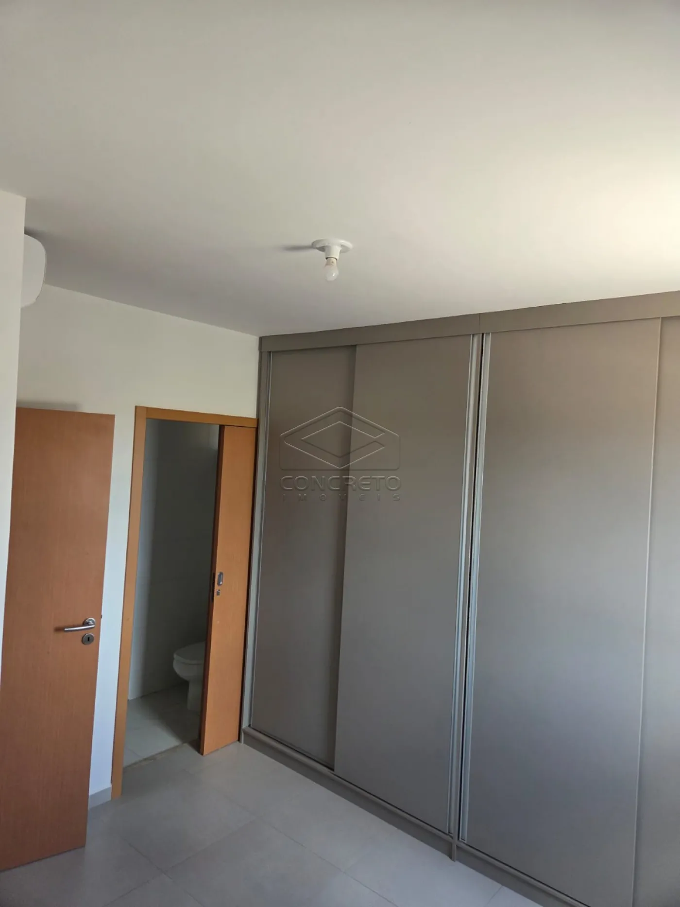 Alugar Apartamento / Padr&atilde;o em Len&ccedil;&oacute;is Paulista R$ 3.000,00 - Foto 6