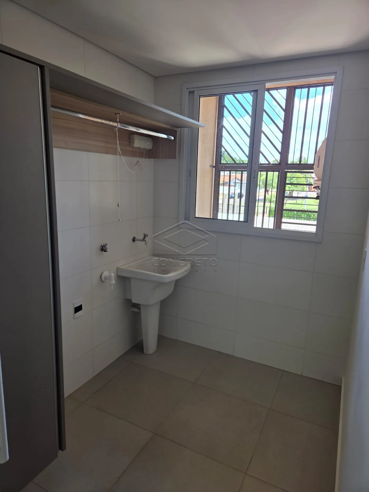 Alugar Apartamento / Padr&atilde;o em Len&ccedil;&oacute;is Paulista R$ 3.000,00 - Foto 7