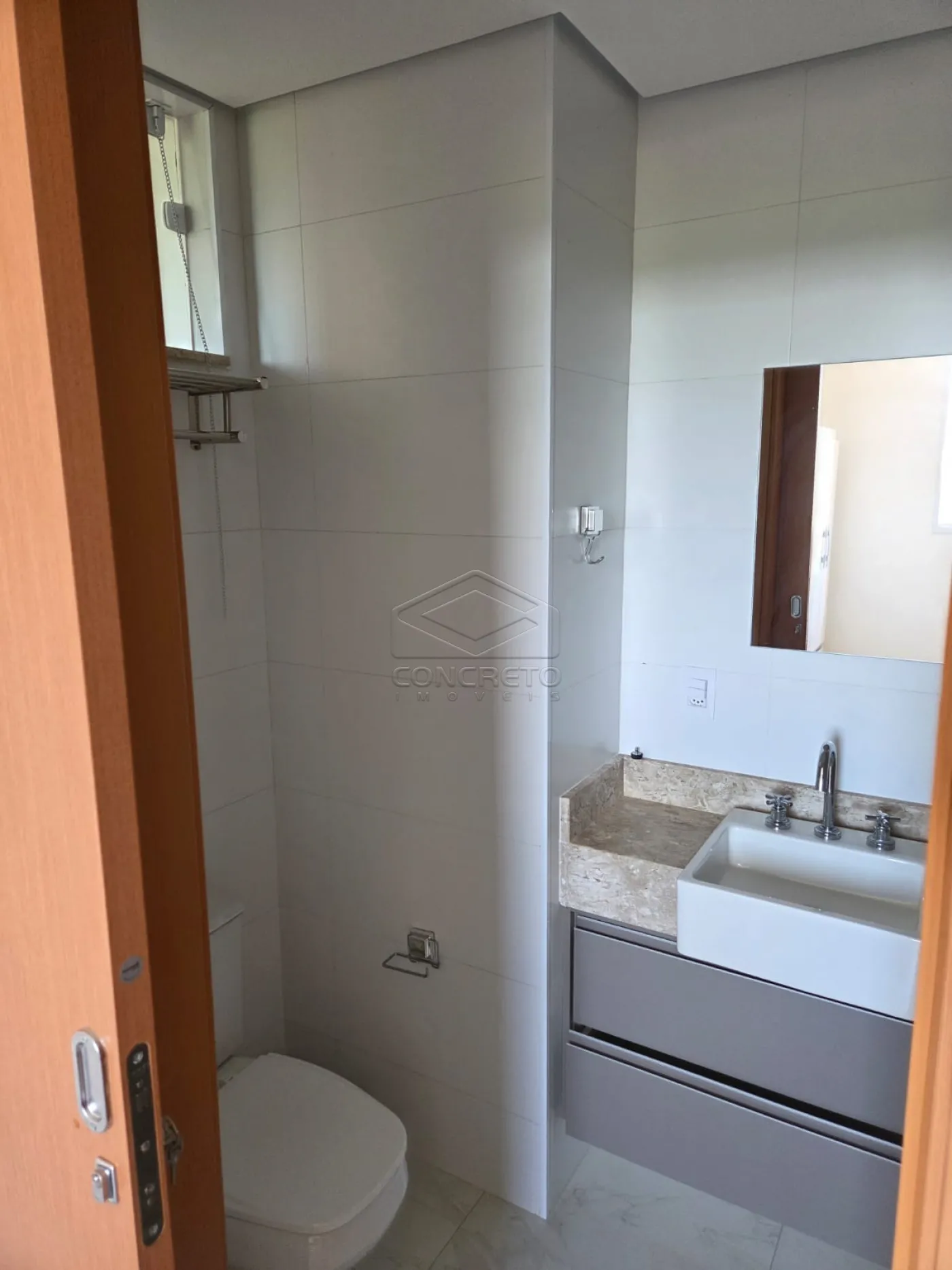 Alugar Apartamento / Padr&atilde;o em Len&ccedil;&oacute;is Paulista R$ 2.800,00 - Foto 7