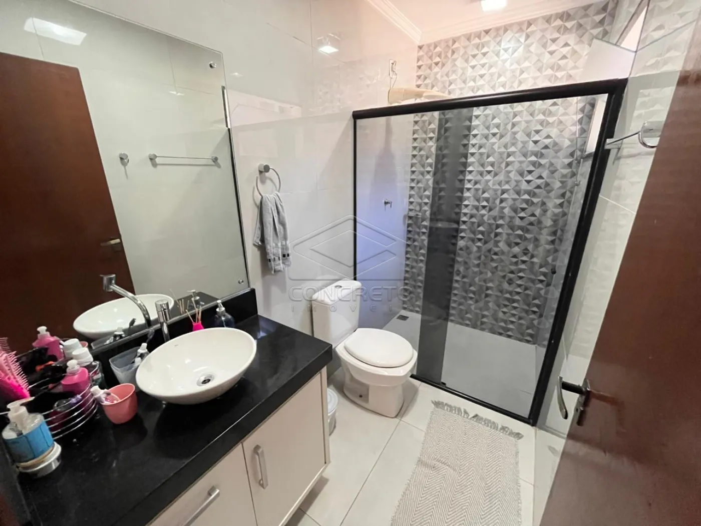 Comprar Casa / Padr&atilde;o em Len&ccedil;&oacute;is Paulista R$ 450.000,00 - Foto 8