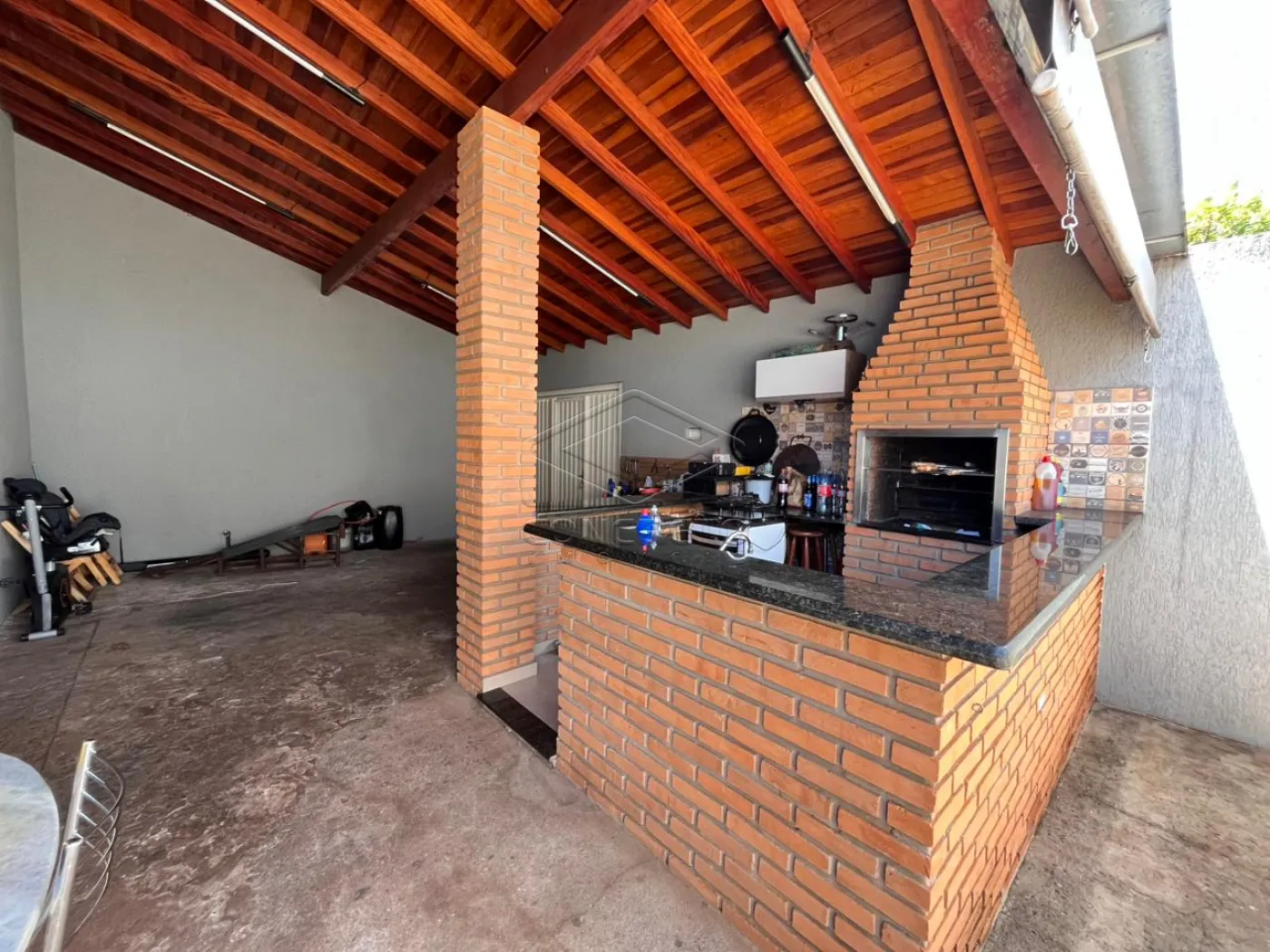 Comprar Casa / Padr&atilde;o em Len&ccedil;&oacute;is Paulista R$ 450.000,00 - Foto 9