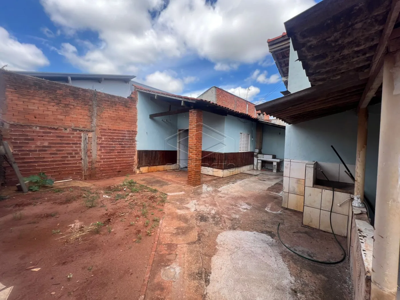 Comprar Casa / Padr&atilde;o em Len&ccedil;&oacute;is Paulista R$ 225.000,00 - Foto 7