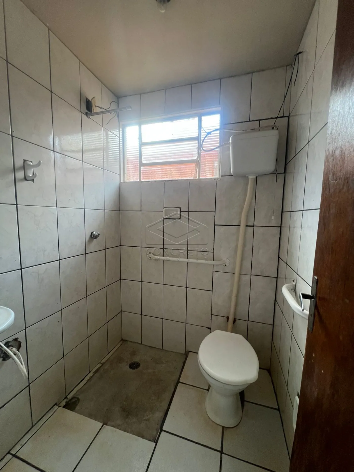 Comprar Casa / Padr&atilde;o em Len&ccedil;&oacute;is Paulista R$ 225.000,00 - Foto 8