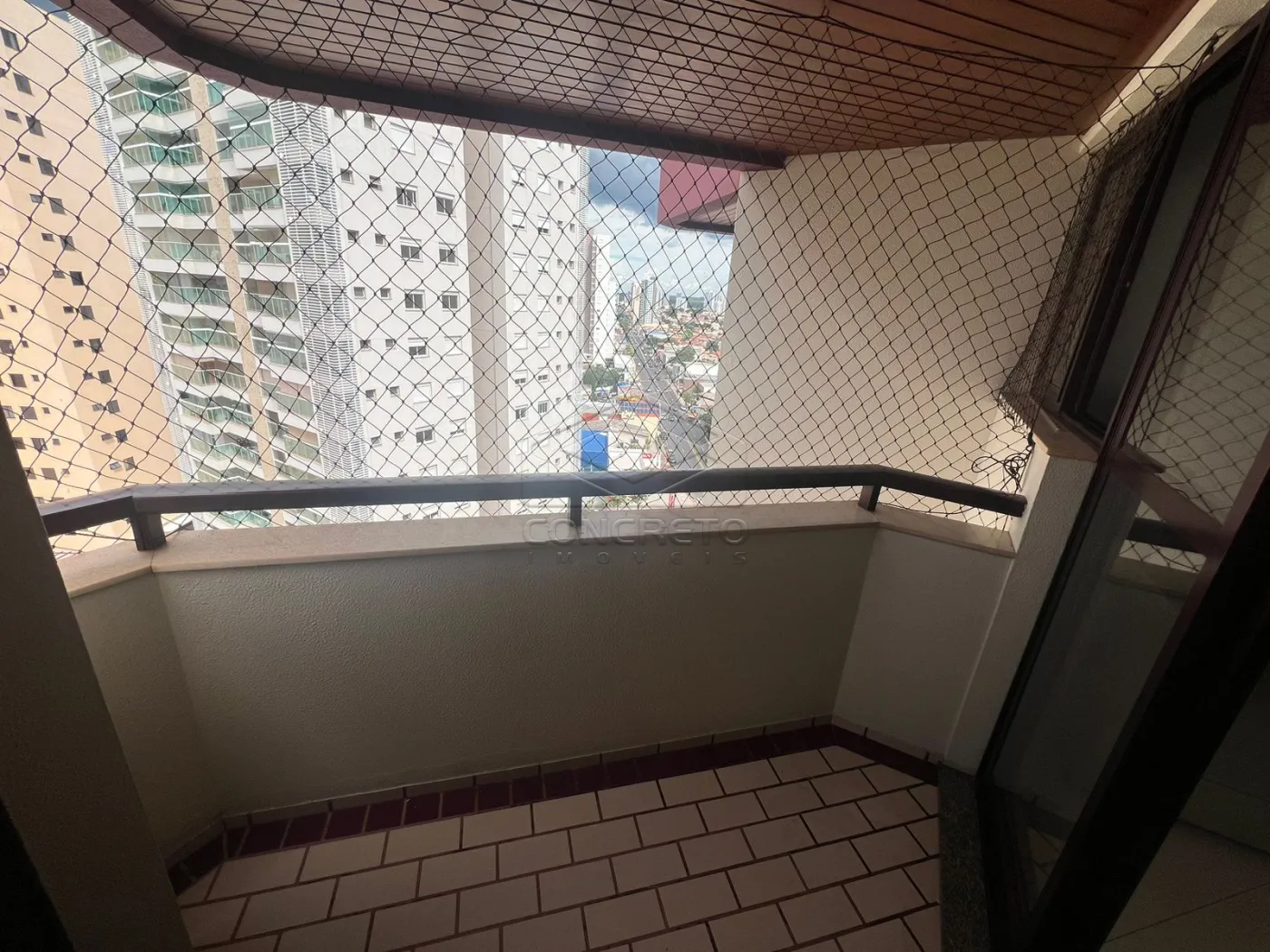 Alugar Apartamento / Padr&atilde;o em Bauru R$ 1.500,00 - Foto 3