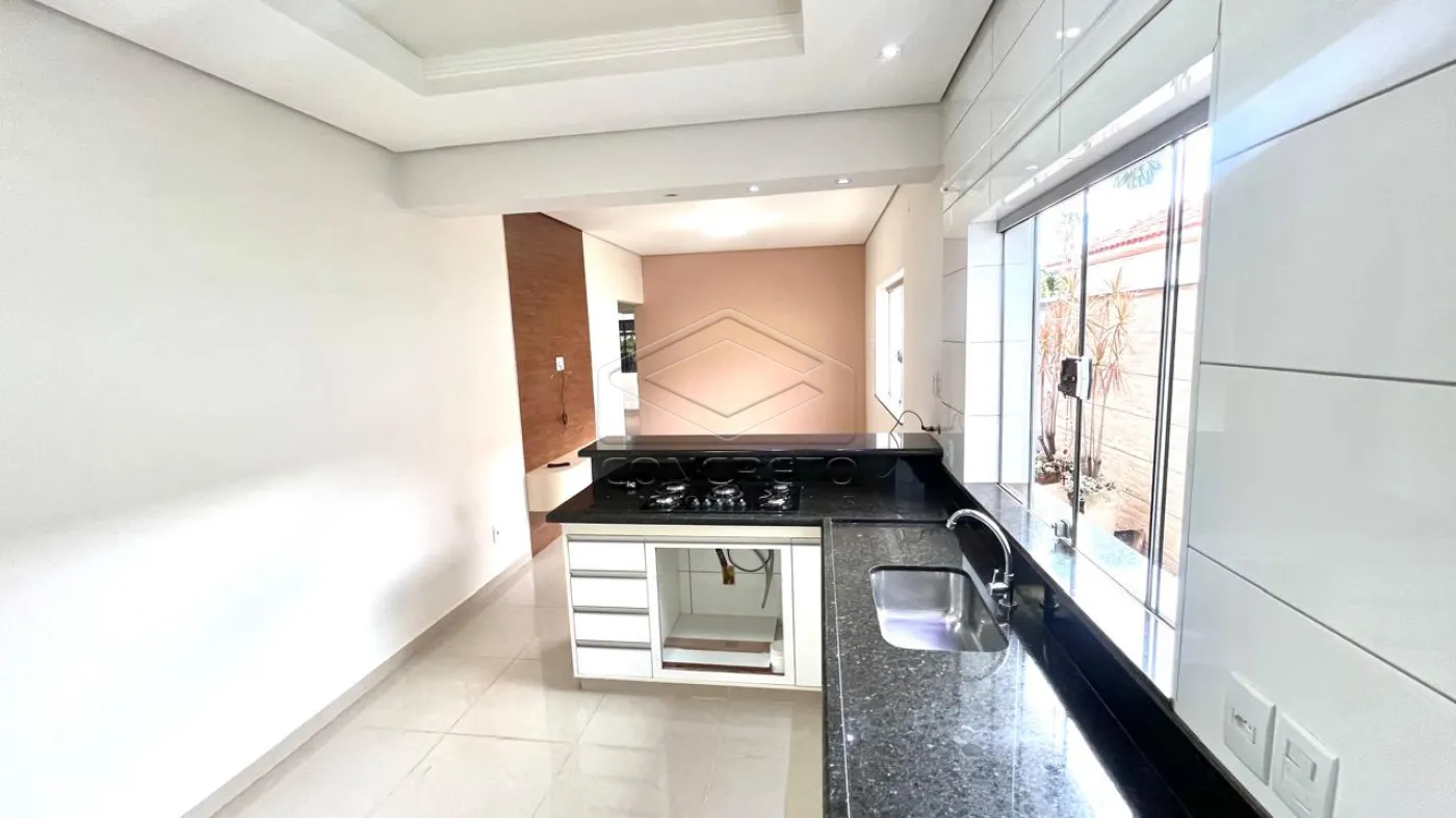 Comprar Casa / Padr&atilde;o em Len&ccedil;&oacute;is Paulista R$ 1.100.000,00 - Foto 1