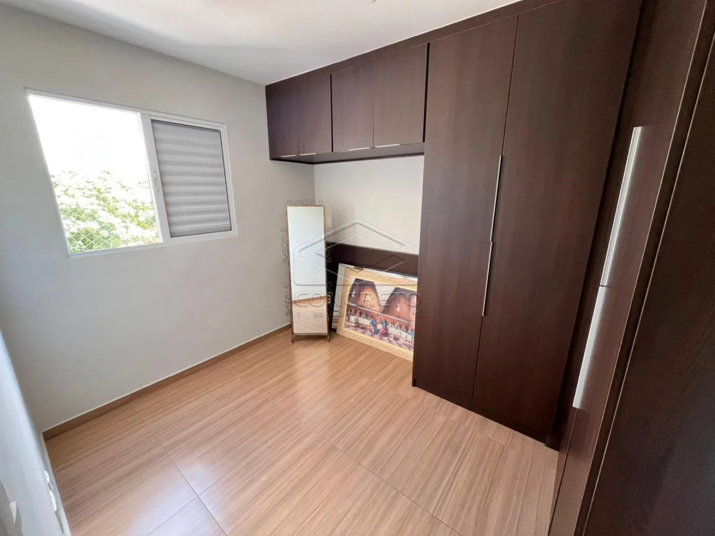 Comprar Casa / Padr&atilde;o em Len&ccedil;&oacute;is Paulista R$ 240.000,00 - Foto 4