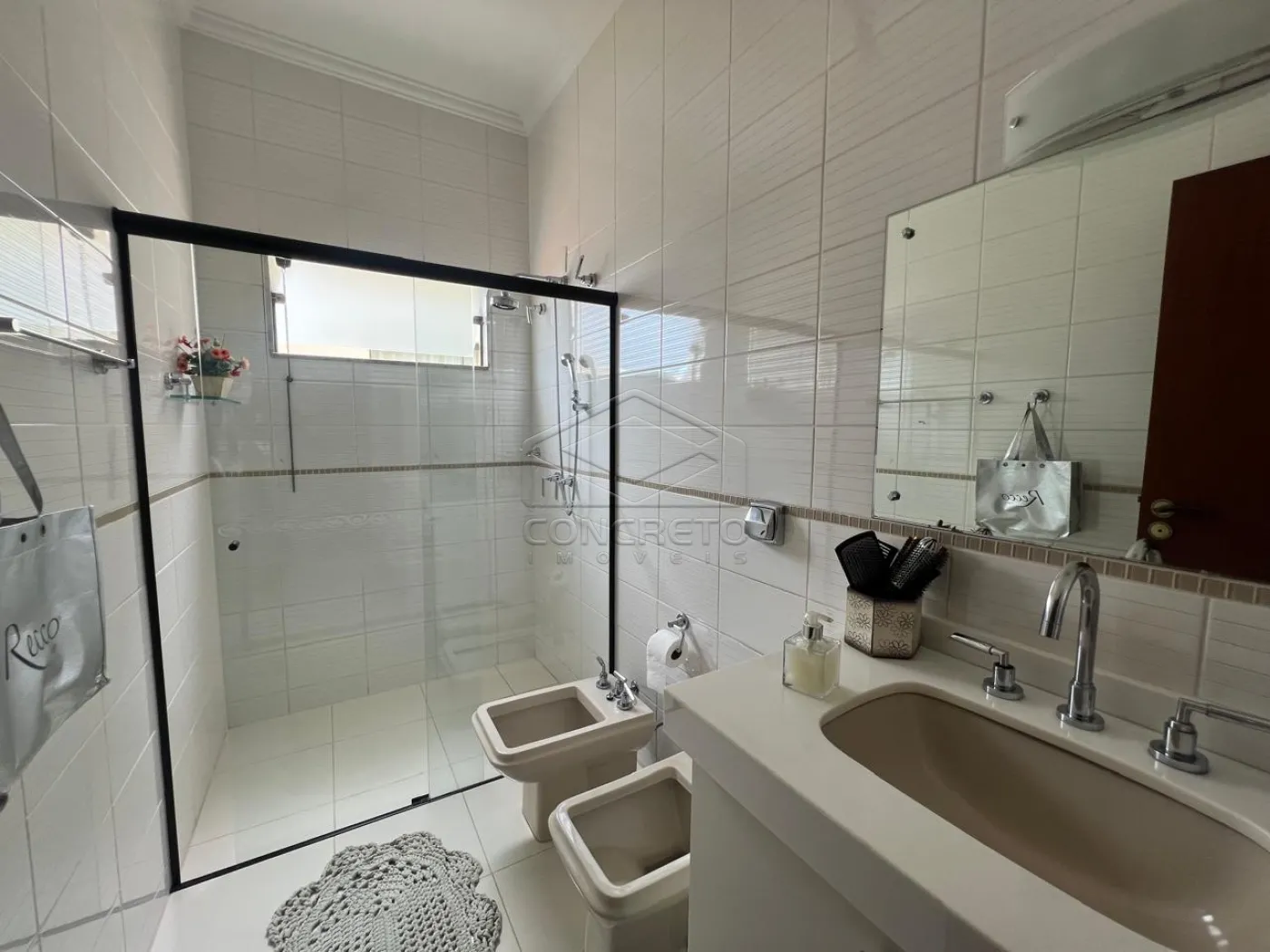 Comprar Casa / Resid&ecirc;ncia em Len&ccedil;&oacute;is Paulista R$ 1.300.000,00 - Foto 1